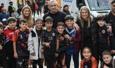 Una multitud colmó los Juegos CReAR: «Acá está la familia del deporte de la ciudad», dijo Javkin