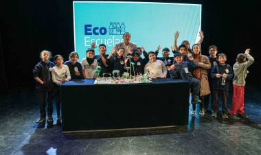 Los alumnos que participaron de Eco Escuelas 2026 recibieron sus premios
