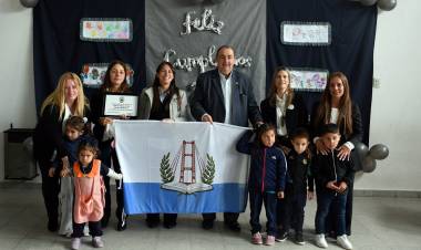 El municipio acompañó los festejos por los 25 años del Jardín de Infantes “Hermana Benjamina”
