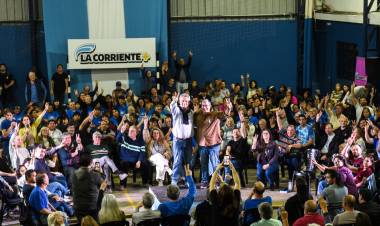 Rossi y Martínez cerraron plenario de La Corriente + en Rosario