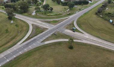 Provincia avanza con la mayor obra vial de la gestión de Pullaro: diez empresas compiten por la repavimentación de la Ruta 39