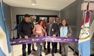 Arajet debutó en Rosario y conecta a la región con el Caribe y 30 destinos más