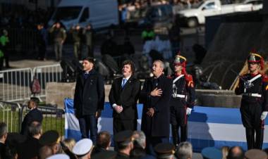 Javkin en el 20 de Junio: «Hoy es un día de unión, aun en las diferencias»