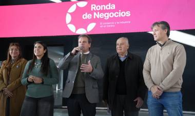 Provincia reunió a instituciones que brindan asistencia social y empresas para formar una red más eficiente