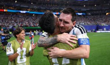 “Este equipo no baja los brazos nunca”: el posteo de Messi luego de la clasificación a cuartos de final