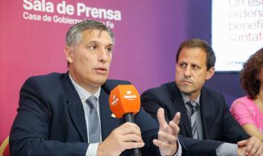Santa Fe mejoró su calificación crediticia y se ubicó por encima del Gobierno Nacional