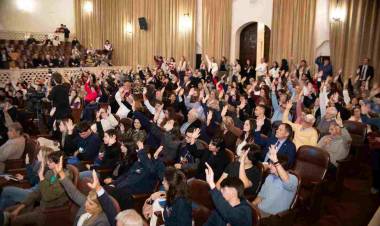 La Asamblea Universitaria aprobó la Memoria Institucional 2025  