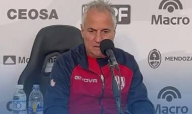 Madelón fue crítico con el penal, pero respaldó a Unión: "Hay que seguir por este camino"