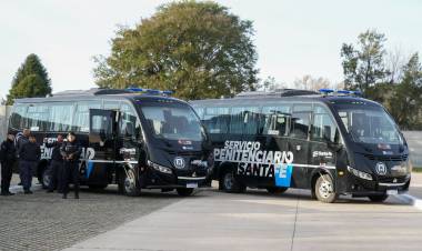 Santa Fe incorporó más vehículos 0 km para reforzar los traslados del Servicio Penitenciario