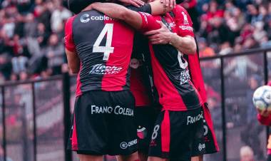 Delfino, tras la goleada de Colón: “Tenemos que disfrutar esto”