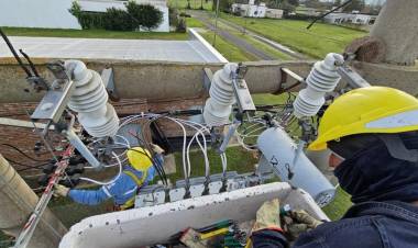 EPE reforzará áreas de mantenimiento eléctrico en Rosario de cara a las previsiones climáticas de El Niño y las altas temperaturas previstas