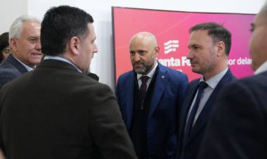 Santa Fe y la región chilena del Biobío fortalecen una agenda estratégica para el desarrollo portuario