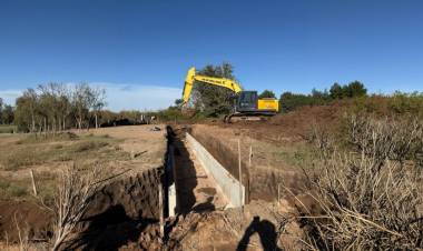 Mejor preparados ante la llegada de “El Niño”: la gestión de Pullaro finalizó la obra de defensa en Saguier