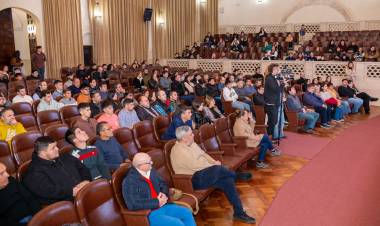 Se entregaron los certificados de los cursos de formación laboral
