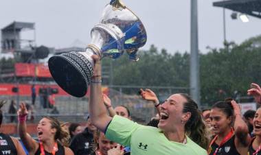 Cristina Cosentino, la arquera que se transformó en la gran heroína de Las Leonas