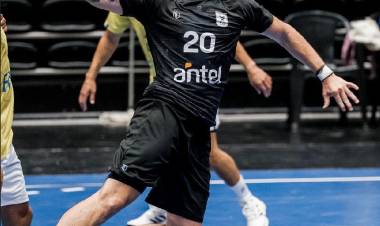 Uruguay quiere dar pelea por las medallas en el handball de Santa Fe 2026