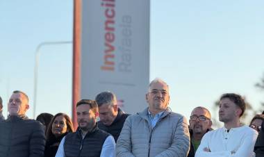 Calvo participó de la inauguración del estadio multipropósito y la pista de BMX en Rafaela
