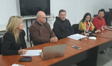 Borla presentó el cuarto Congreso de Salud, Educación y Deporte