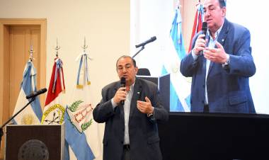 Poletti inauguró el primer Congreso Municipal de Salud Mental y Consumos Problemáticos