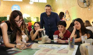 En Pérez los jóvenes son protagonistas de la transformación ambiental de la ciudad: se presentó FETUKE 3