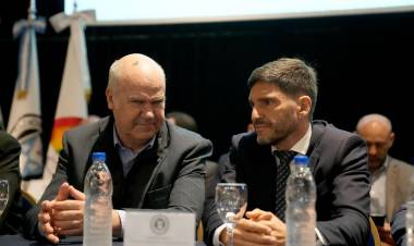 ¨Pullaro en el Congreso de la Federación Agraria: “Después de tres años de gestión, los recibimos en una ciudad y una provincia pacificada”