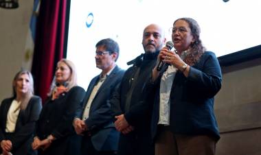 “De esto sí se habla”: adolescentes de seis escuelas de Santa Fe compartieron sus miradas sobre la salud mental y los entornos digitales