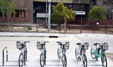 La municipalidad suma el BiciPunto N°48 para fortalecer la conectividad