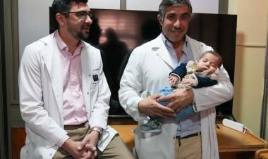 Salud: el Hospital Alassia realizó una cirugía inédita en Santa Fe que evitó una traqueostomía a un recién nacido