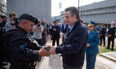 El Gobierno provincial entregó nuevo equipamiento al Servicio Penitenciario
