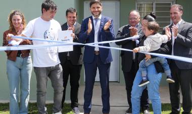 Jimena Senn acompañó al gobernador Pullaro en la inauguración de obras en tres localidades de Las Colonias