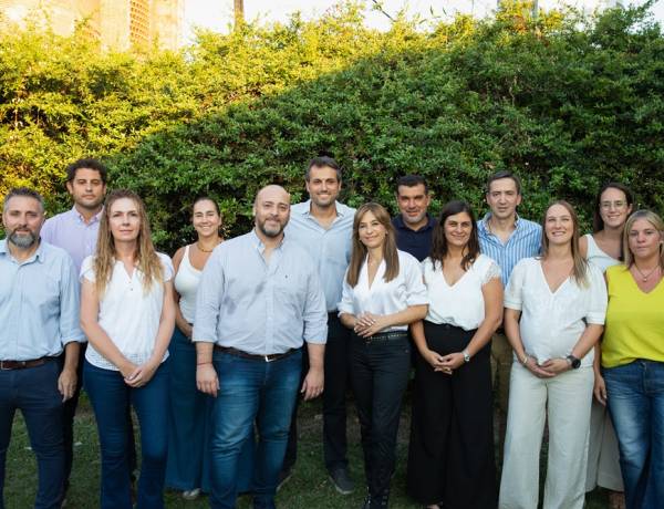 Unidos para Cambiar Santa Fe presentó una lista de unidad para el Concejo