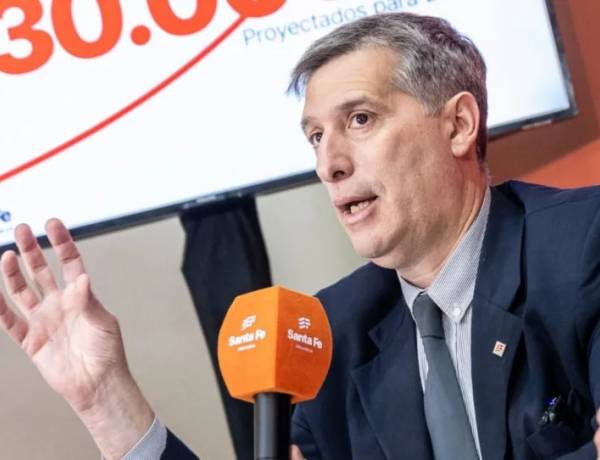 Santa Fe obtuvo financiamiento internacional por 83 millones de dólares para obras hídricas y eficiencia energética