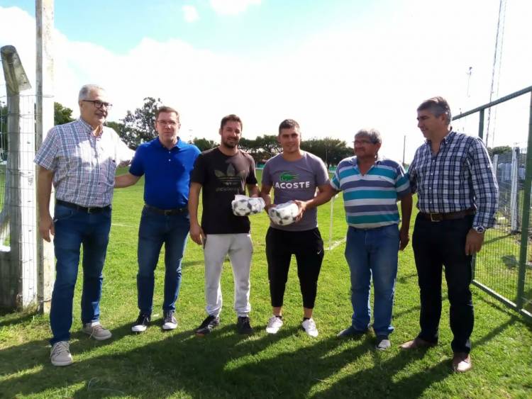 Borla y Bastía presentes en el torneo de fútbol infantil "El Curita" de Giuliani Football Club