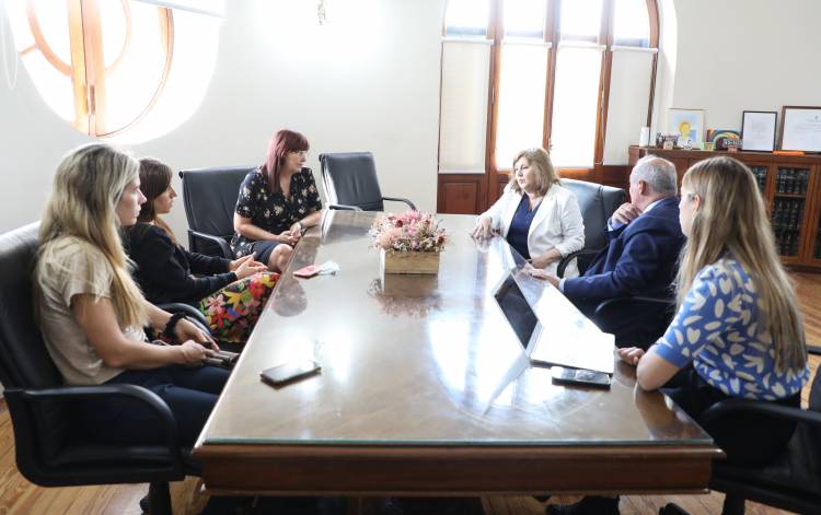Arena y Cantero recibieron al director de la Fundación Scholas Occurrentes