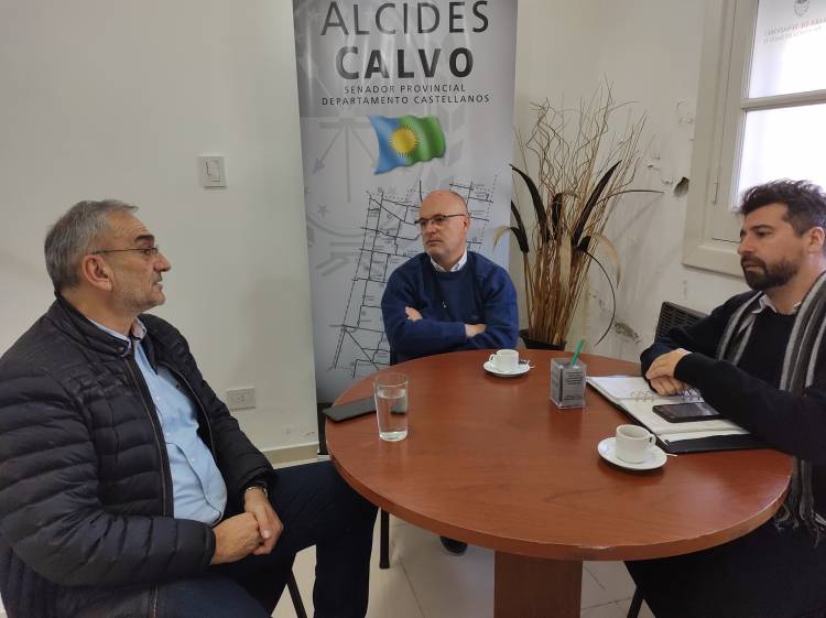 Alcides Calvo recibió al Defensor del Pueblo de la Provincia de Santa Fe - zona norte, Dr. Jorge Henn