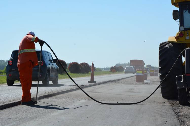 Se retoma la obra en la autopista entre Rosario y Roldán