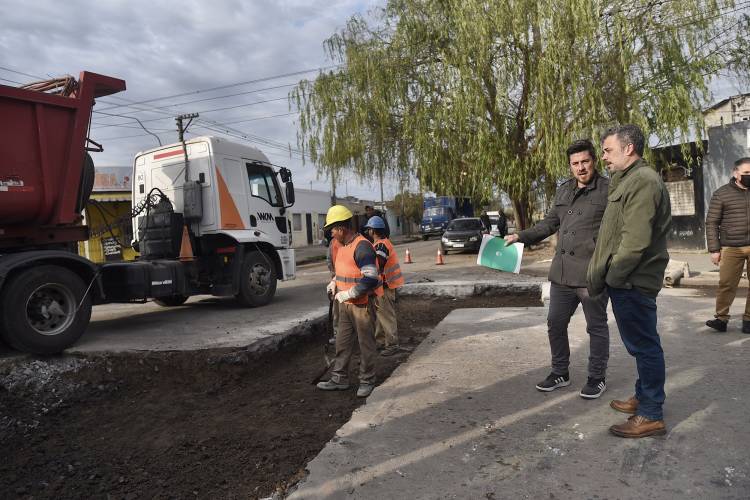 Comenzó el Plan Integral de Bacheo en las calles troncales y de penetración