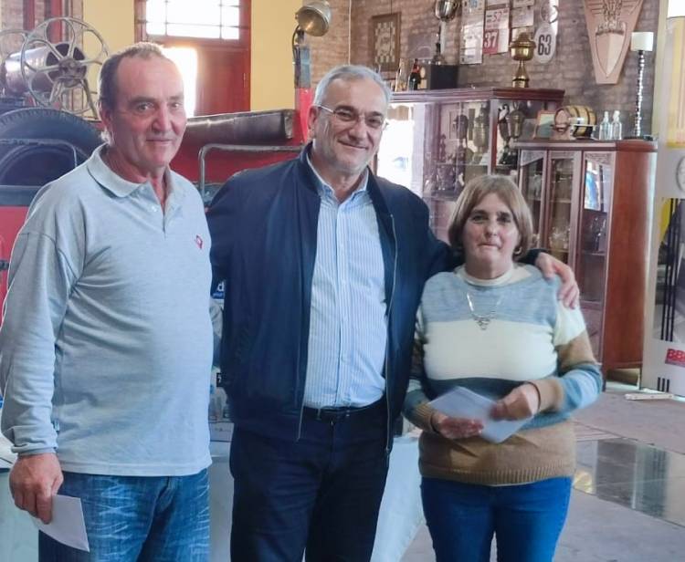 Calvo acompañó los festejos patronales de Aurelia