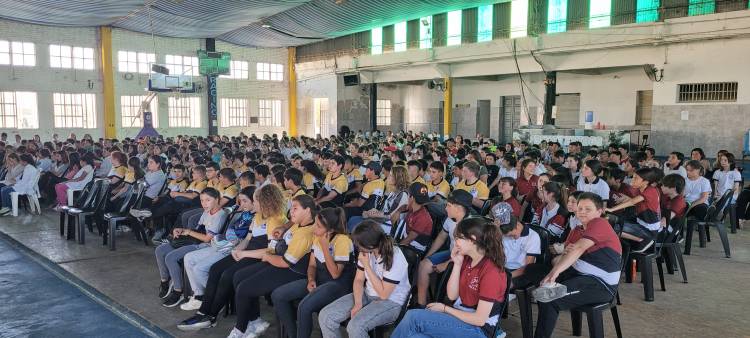 Michlig: “Es de un gran valor pedagógico el abordaje del Bulling desde el género artístico”