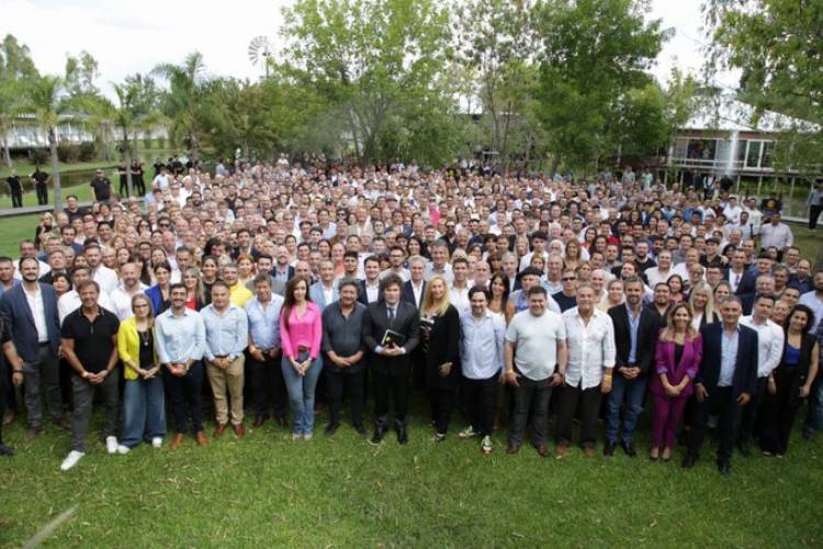 Nicolás Mayoraz: "Vamos a tener candidatos a intendentes en todos los las ciudades de Santa Fe"