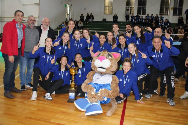 Santa Fe campeón nacional Sub18 de vóelibol en mujeres y varones