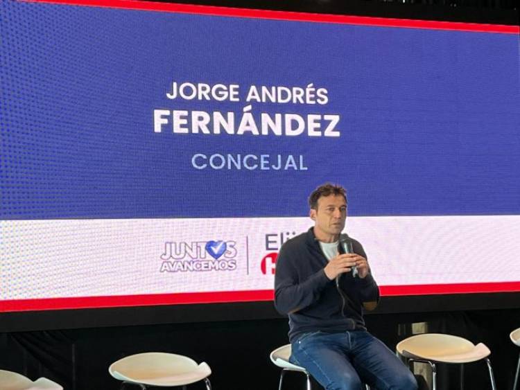 Jorge Fernández lanzó su candidatura a concejal de la ciudad de Santa Fe