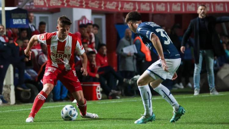 En el comienzo de la Copa, Unión empató con Racing en Santa Fe