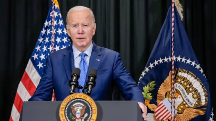 Según un sondeo Biden mantiene una leve ventaja sobre Trump