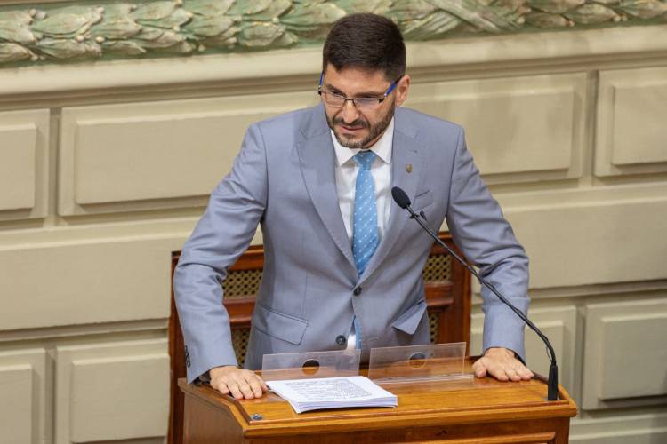 Mensaje de Pullaro en la Legislatura  “Con austeridad, en el primer trimestre bajamos un 40 % los gastos del Estado”