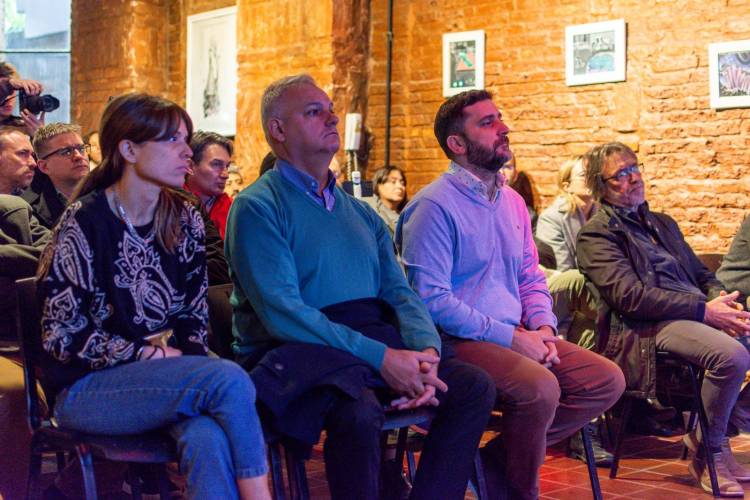 Demos presentó el informe “La Macro en la Mira” sobre la situación económica argentina