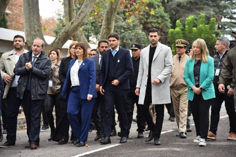 Pullaro: “Si seguimos trabajando de manera ardua y articulada, vamos a bajar los niveles de violencia”