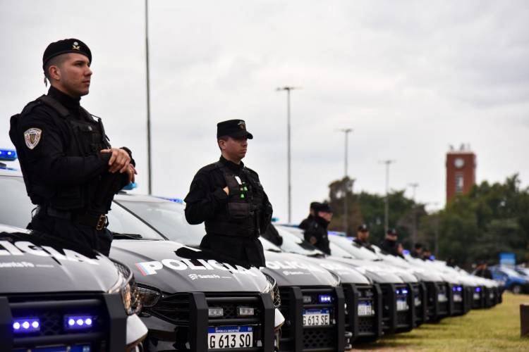 Seguridad: por la eficiencia en el proceso de compra, Santa Fe sumará finalmente 940 patrulleros 