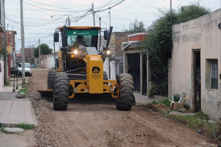 Los Hornos: culminaron los trabajos de mantenimiento vial