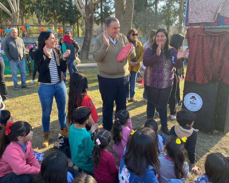 Santa Fe Barrio: Altos de Noguera disfruta su renovada “Plaza de la Amistad”